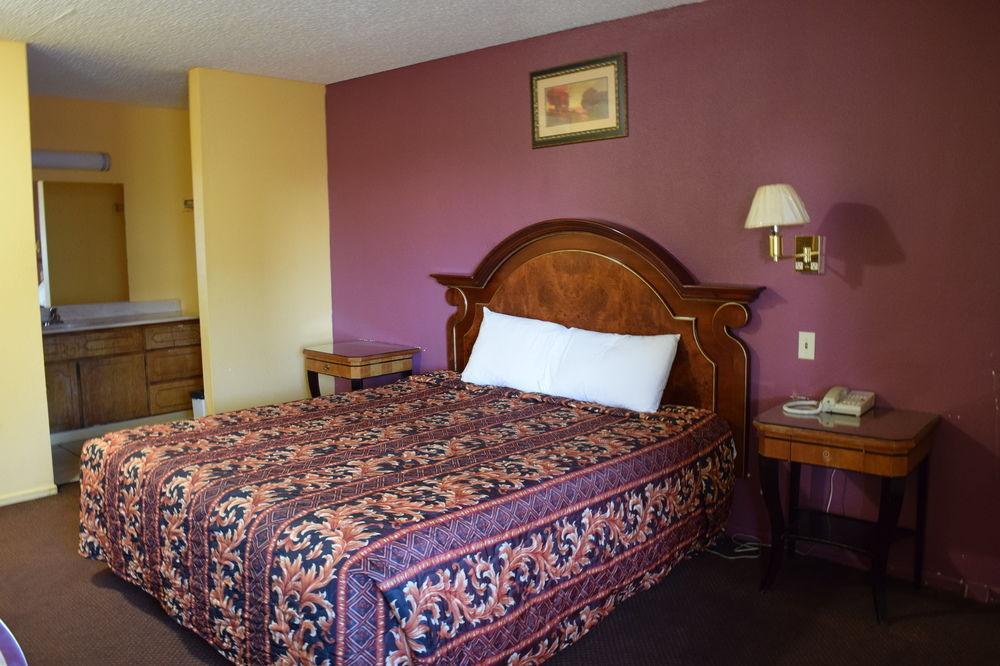 Mojave Inn วิกเตอร์วิลล์ ภายนอก รูปภาพ