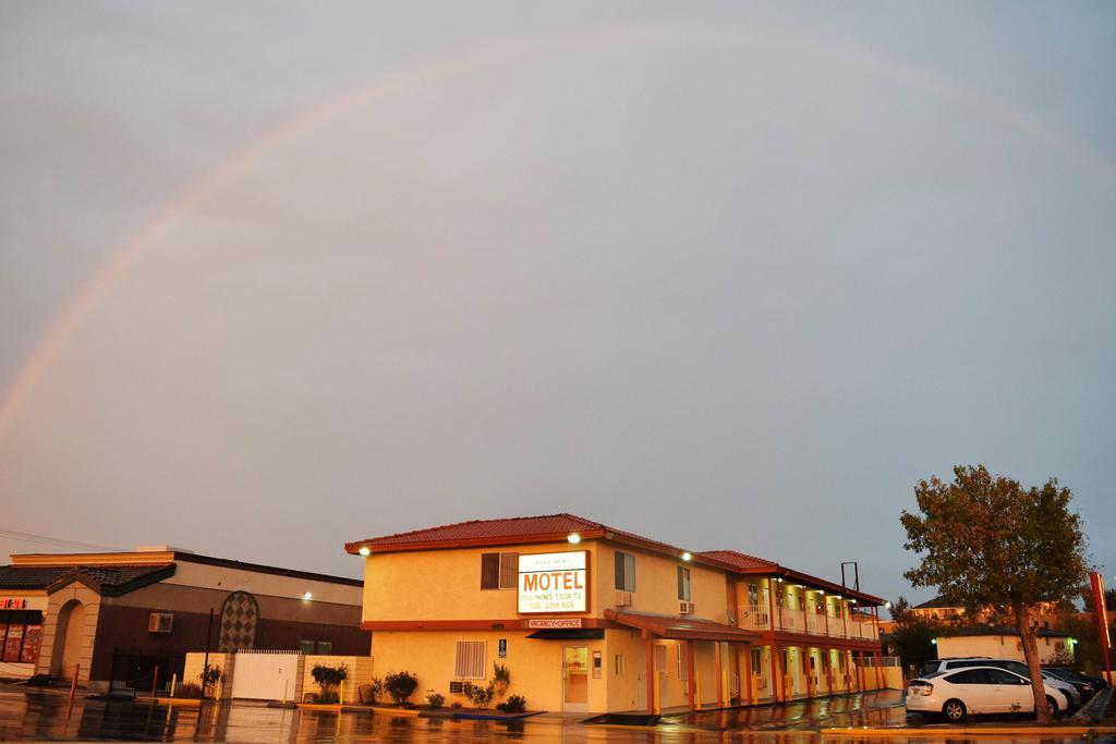 Mojave Inn วิกเตอร์วิลล์ ภายนอก รูปภาพ